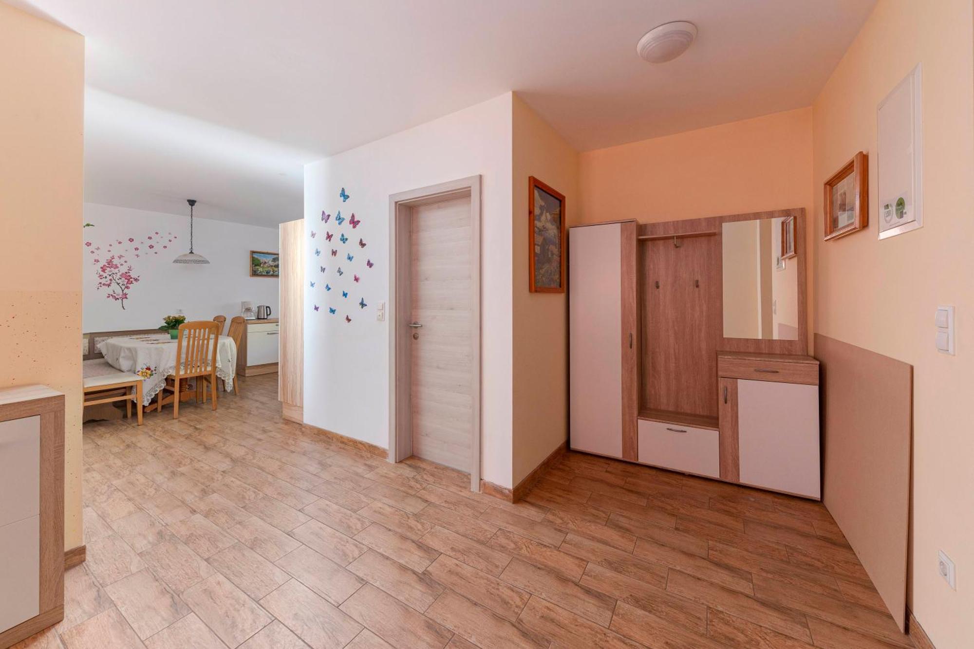 Apartment Pr' Kavac Rateče Kültér fotó